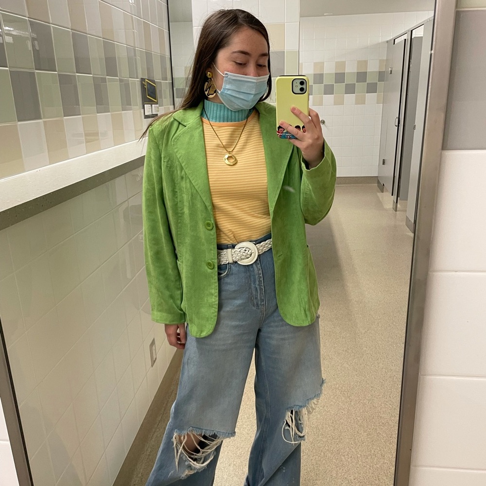 • vintage vegan ultra suede green blazer • - Picture 4 of 6